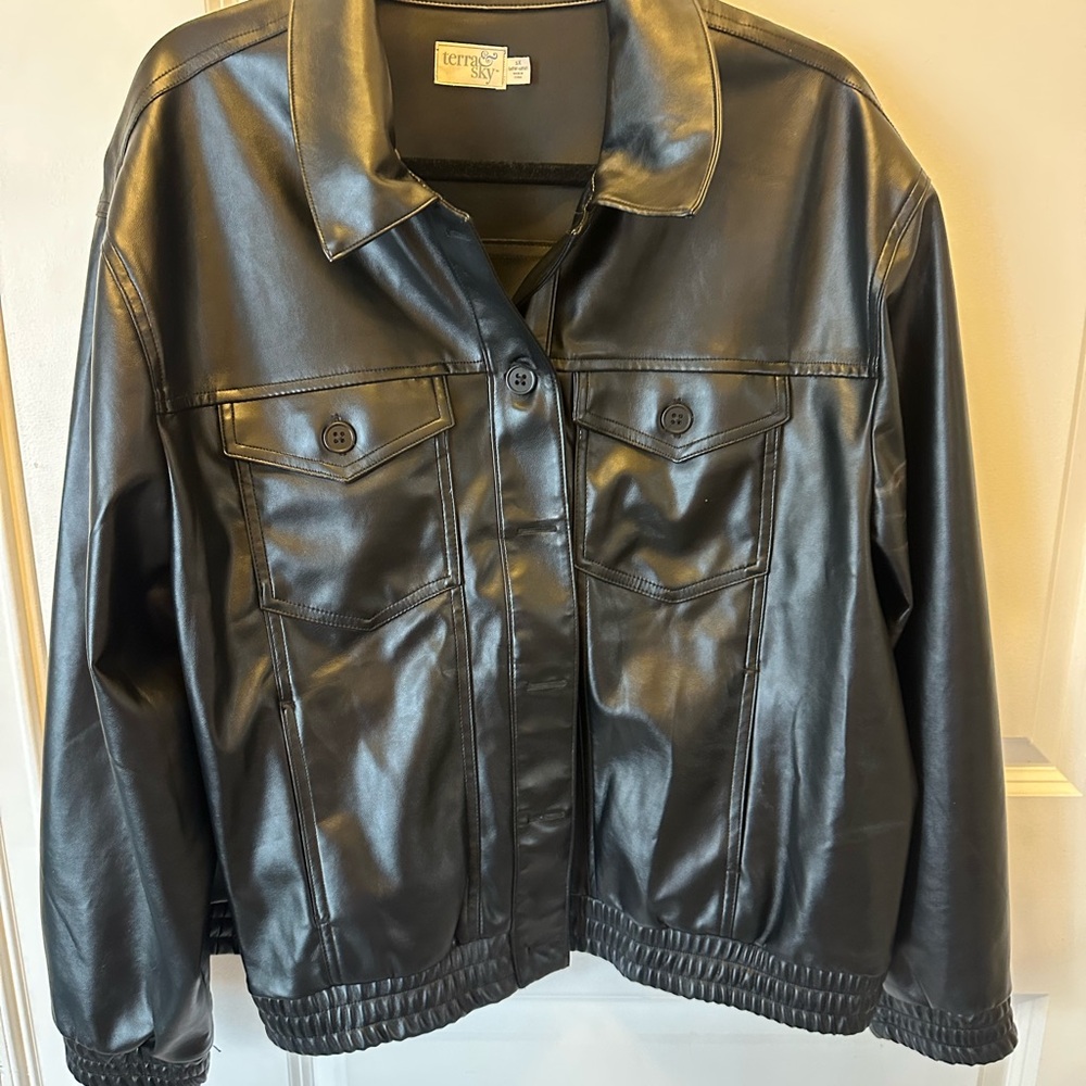 Terra & Sky Black Bomber Jacket 1x faux leather pleather